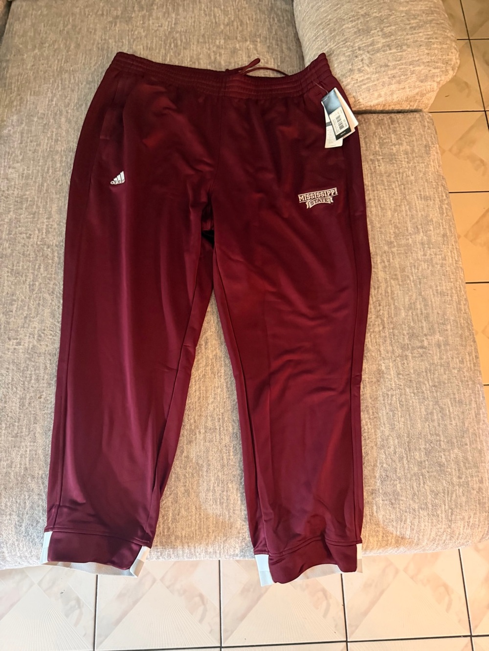 Adidas Mississippi State Man’s Warm Up Pants 3XL